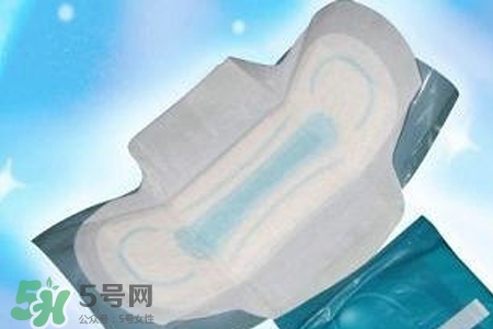 衛(wèi)生巾用多久換一次？衛(wèi)生巾幾個(gè)小時(shí)換一次？
