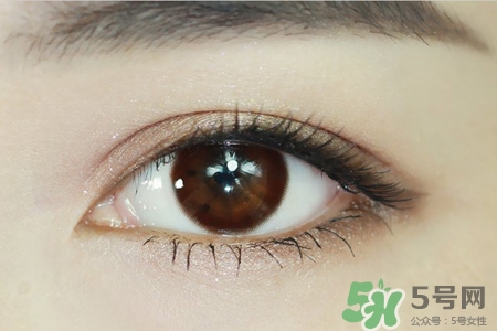 戴美瞳眼睛痛怎么辦？戴美瞳眼睛痛怎么回事？