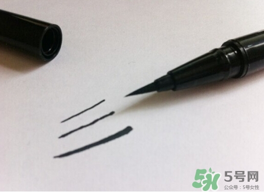 stila詩狄娜眼線筆怎么用？stila眼線筆使用方法