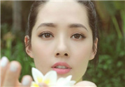 花瓣唇怎么化?花瓣唇化妝教程