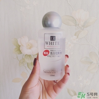 大創(chuàng)美白化妝水爽膚水怎么樣？大創(chuàng)化妝水好用嗎？