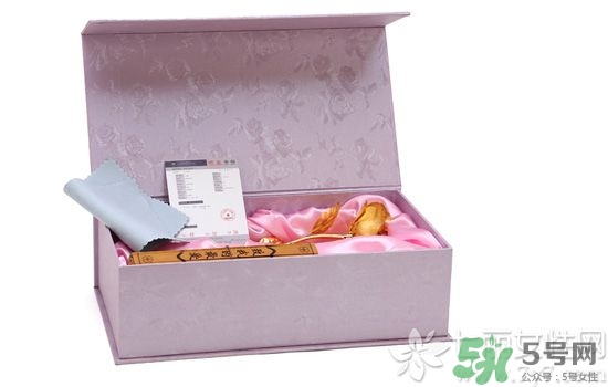 過年送女朋友什么禮物？過年給男朋友送什么