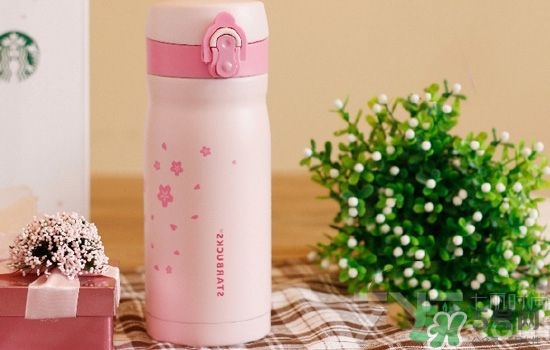 過年送女朋友什么禮物？過年給男朋友送什么