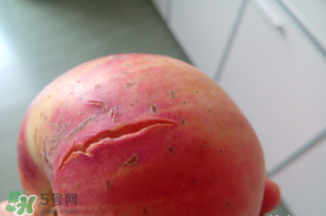 蘋果裂口怎么回事？蘋果裂口能不能吃？
