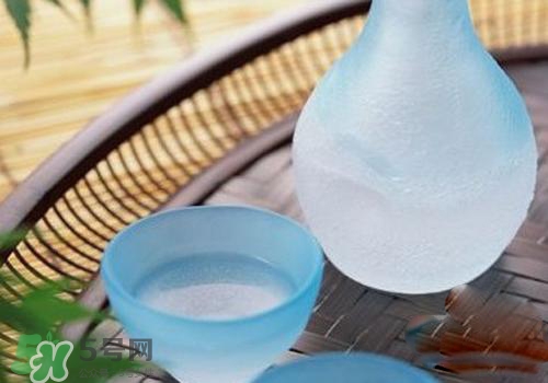 孕婦可以用白醋洗臉嗎？孕婦用白醋洗臉好嗎？