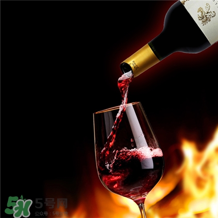 紅酒面膜適合什么皮膚?紅酒面膜適合什么年齡段? 紅酒面膜適合什么皮膚?紅酒面膜適合什么年齡段?