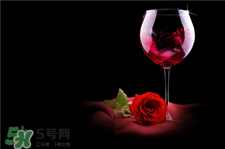 紅酒面膜適合什么皮膚?紅酒面膜適合什么年齡段? 紅酒面膜適合什么皮膚?紅酒面膜適合什么年齡段?