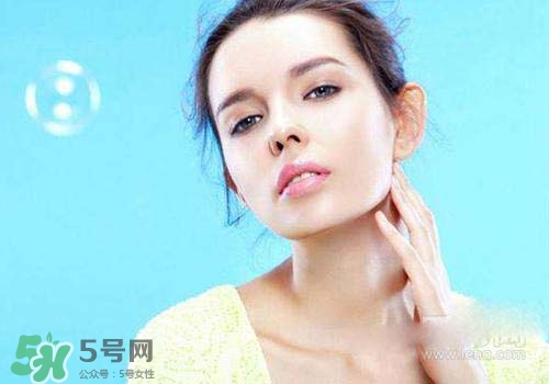 補(bǔ)水面膜一般敷多長(zhǎng)時(shí)間？補(bǔ)水面膜敷多久？