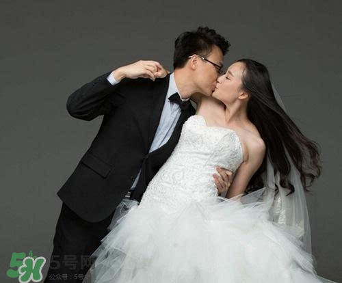 拍婚紗照可以戴眼鏡嗎？拍婚紗照戴眼鏡好不好？