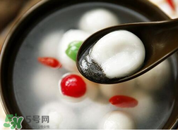元宵為什么會(huì)裂開(kāi)？怎么煮元宵不容易裂開(kāi)？