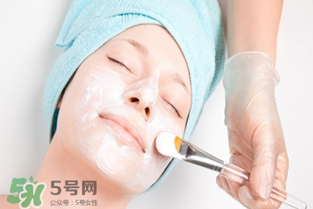 春天臉上冒痘痘怎么辦？為什么春天臉上容易出痘？