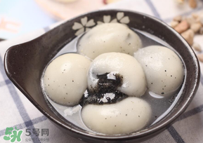 芝麻湯圓上火嗎？吃黑芝麻湯圓上火嗎？