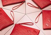 bv葆蝶家2017情人節(jié)限量包包多少錢？