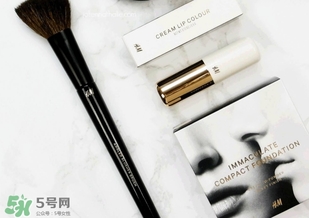 hm化妝刷多少錢(qián)？hm化妝刷怎么樣？