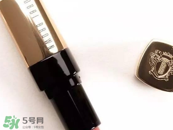bobbi brown豆沙色是幾號色？芭比布朗豆沙色口紅試色