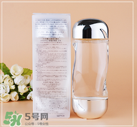 ipsa流金水含酒精嗎？茵芙莎流金水有酒精嗎？