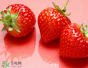 奶油草莓是什么品種？奶油草莓和巧克力草莓的區(qū)別 