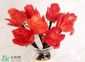 草莓花束怎么做？草莓花束怎么扎起來？