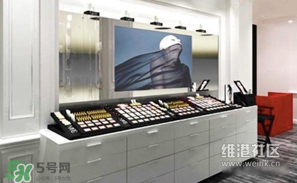 tom ford和nars哪個(gè)好？tom ford和nars唇膏口紅對比