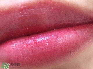 tom ford和mac哪個好？tom ford口紅和mac口紅哪個好？