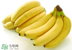 香蕉自己裂開是什么原因？香蕉裂開能吃嗎？