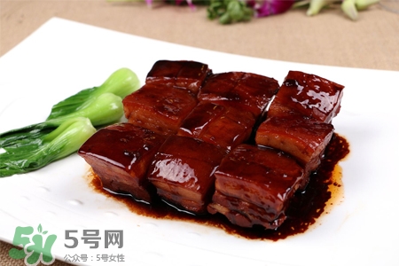 紅燒肉可以用紅糖嗎？紅燒肉用紅糖還是白糖？