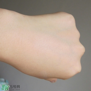 canmake花瓣高光怎么用？canmake花瓣雕刻高光使用方法