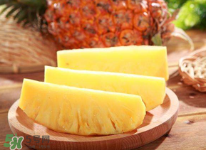 鳳梨吃之前用鹽水泡嗎？鳳梨為什么要用鹽水泡？