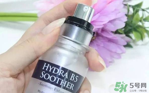 ahc神仙水和b5水區(qū)別 ahc神仙水和ahc b5玻尿酸精華哪個(gè)好？