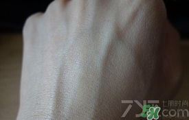 安耐曬金瓶怎么樣？安耐曬金瓶好用嗎？