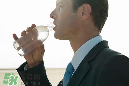 喝開水能預防禽流感嗎？多喝水可以預防禽流感嗎？