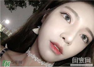 煙熏玫瑰色適合什么膚色？煙熏玫瑰色口紅適合黃皮嗎？