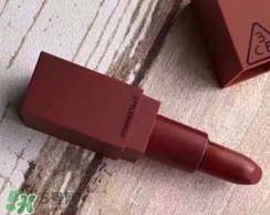 磚紅色和豆沙色的區(qū)別 磚紅色和豆沙色哪個好看？