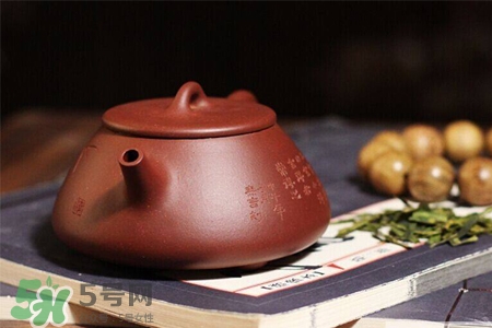 如何清洗紫砂壺茶垢？紫砂壺的茶垢怎么清洗？