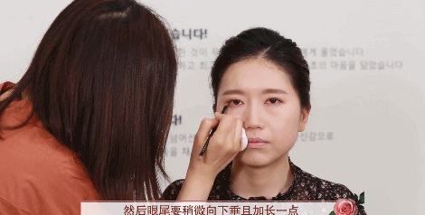 干玫瑰色妝容怎么化？干玫瑰色妝容畫法步驟