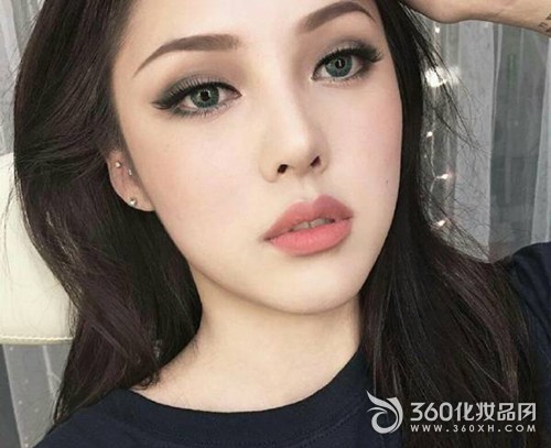 干玫瑰色適合什么膚色？干玫瑰色口紅適合黃皮嗎？