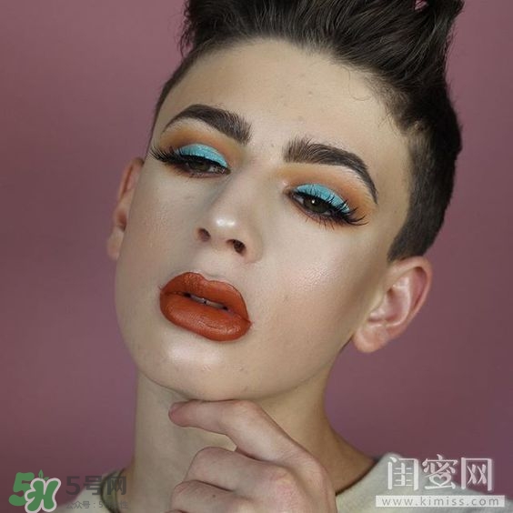 豆沙色和南瓜色的區(qū)別 豆沙色和南瓜色哪個好看？