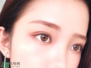 紅棕色適合什么膚色？紅棕色適合黃皮嗎？