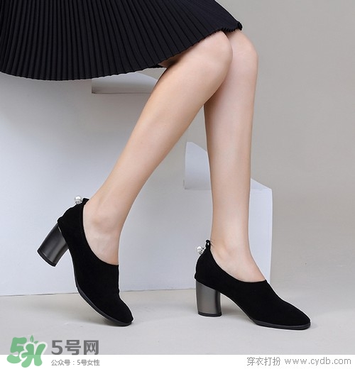 4月份穿什么鞋子？四月份鞋子搭配