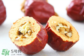 紅棗夾核桃叫什么名字？紅棗里面包著核桃叫啥？