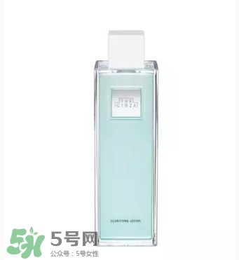 the ginza化妝水粉色和藍色哪個好？the ginza化妝水粉色藍色區(qū)別