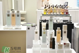 the ginza化妝水粉色和藍色哪個好？the ginza化妝水粉色藍色區(qū)別