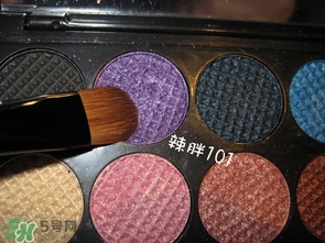 啞光眼影怎么畫(huà)？啞光眼影畫(huà)法步驟圖解