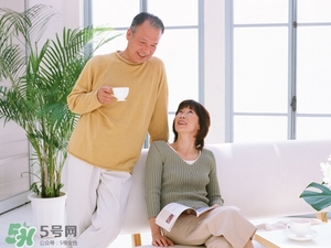 安全期吃避孕藥會(huì)怎樣？安全期吃避孕藥月經(jīng)推遲嗎？