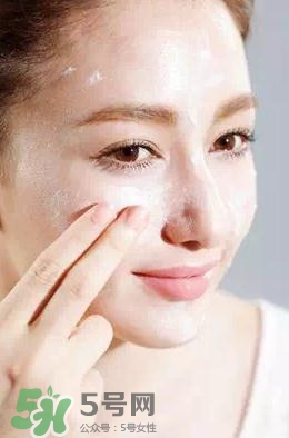 卸妝油悶痘怎么辦？卸妝油悶痘怎么補(bǔ)救？