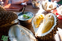 榴蓮可以和海鮮一起吃嗎？榴蓮和海鮮一起吃會(huì)怎樣？