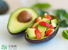 牛油果發(fā)苦是怎么回事？牛油果發(fā)苦可以吃嗎？