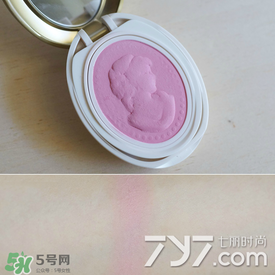 紫色腮紅哪個(gè)牌子好？紫色腮紅推薦