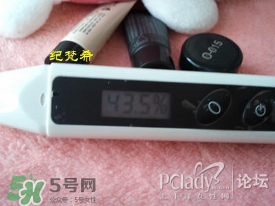 蘭蔻和紀(jì)梵希哪個好？蘭蔻和紀(jì)梵?？诩t哪個好？