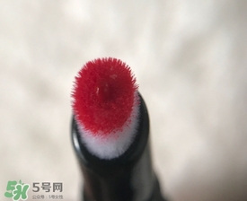 美康粉黛紅鸞心動唇釉怎么樣？美康粉黛氣墊唇釉好用嗎